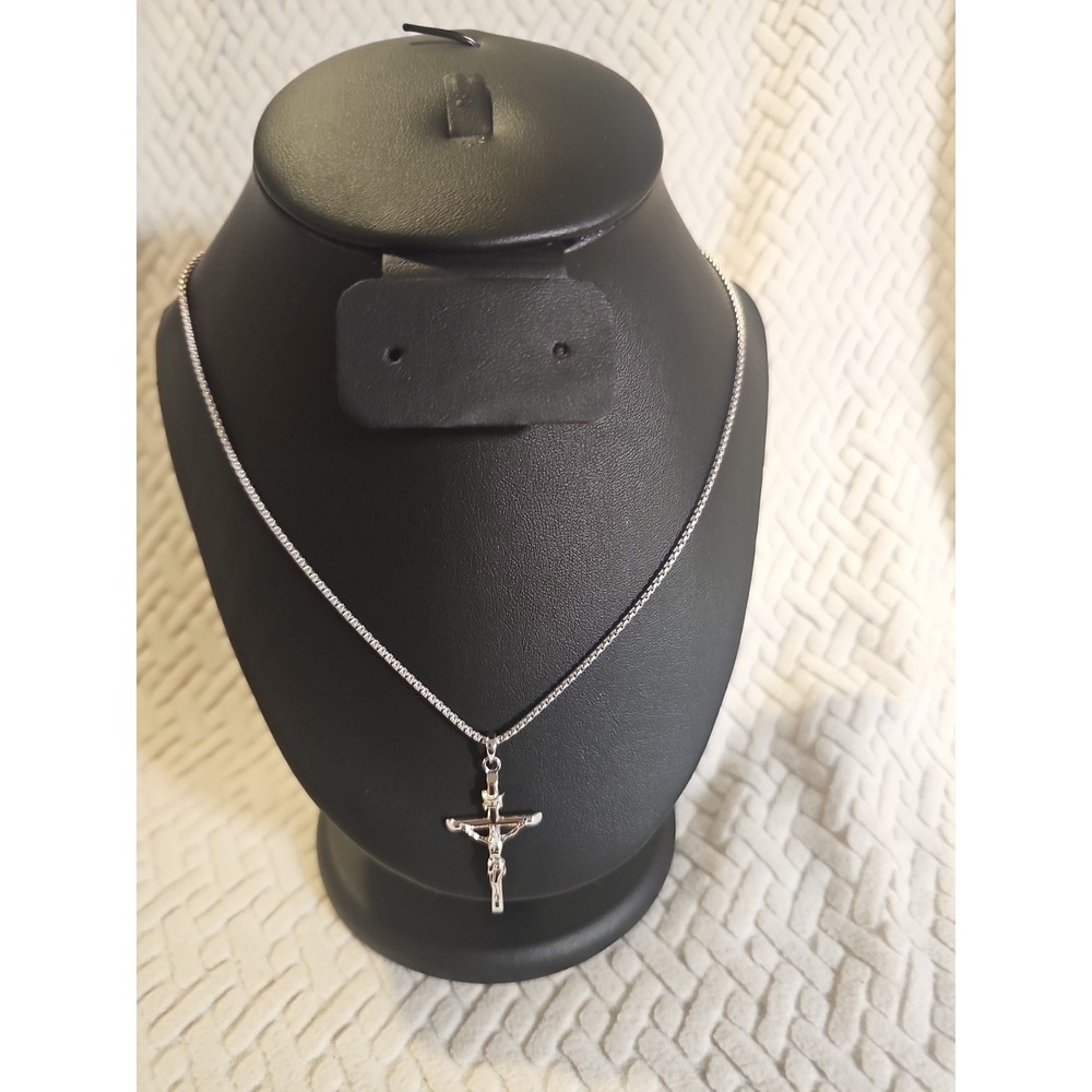Sterling Silver 925 Crucifix Cross Pendant Necklace‎ + 24 inch Box Chain